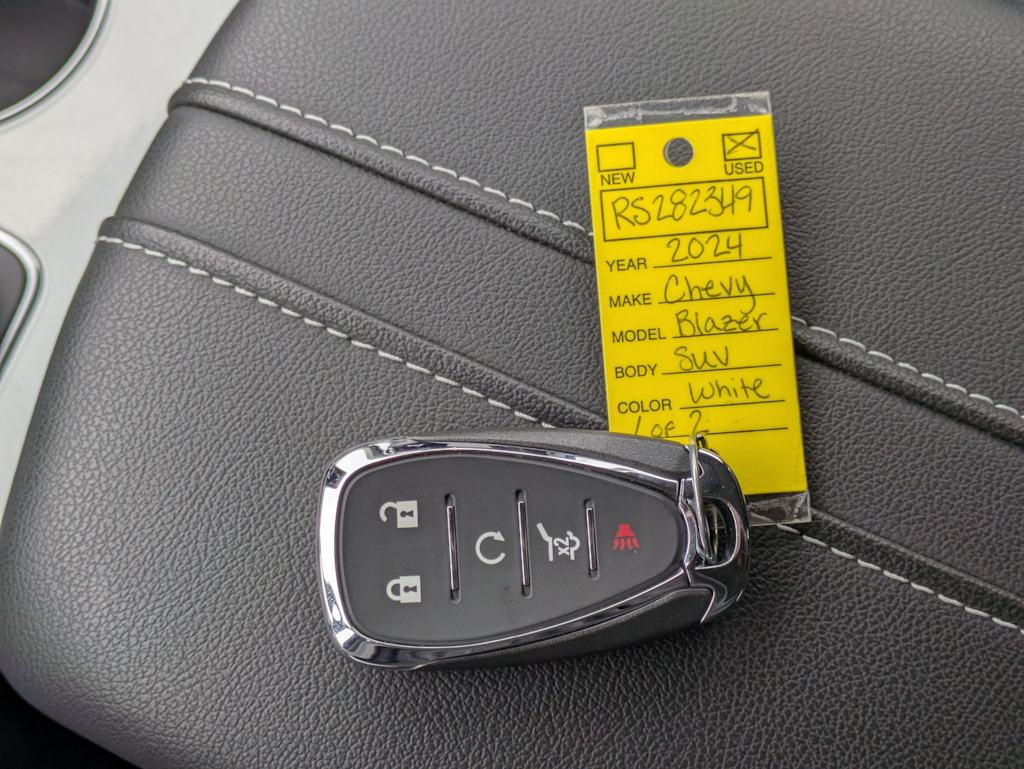 Thumbnail: 2024 Chevrolet Blazer - 19