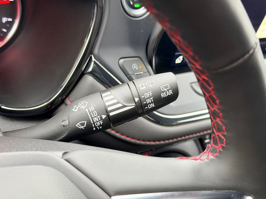 Thumbnail: 2025 Chevrolet Blazer - 32