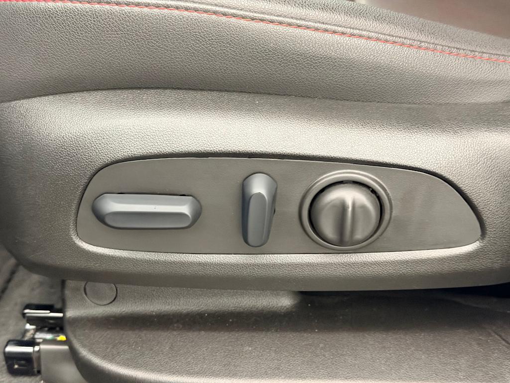 Thumbnail: 2025 Chevrolet Blazer - 27