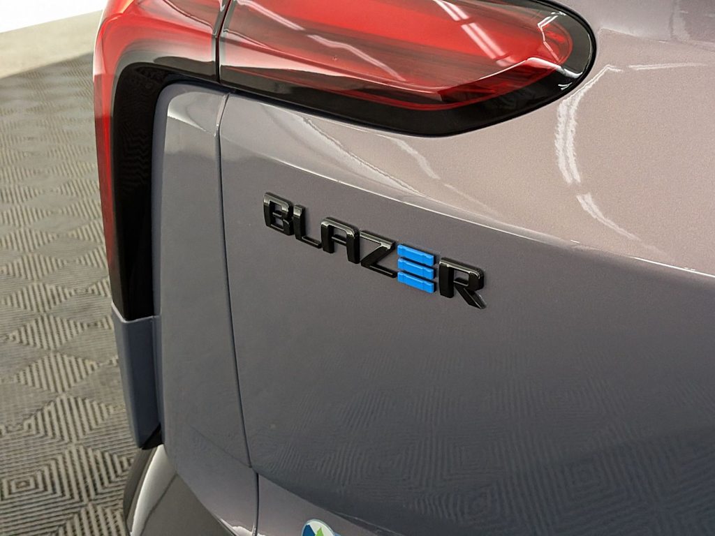 Thumbnail: 2026 Chevrolet Blazer EV - 7