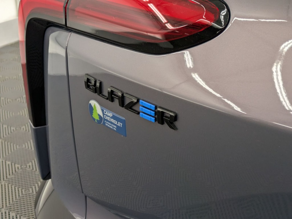 Thumbnail: 2026 Chevrolet Blazer EV - 24