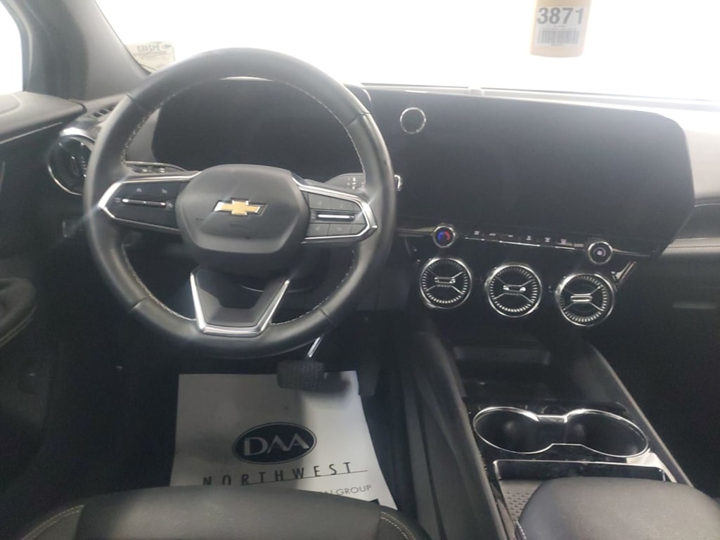 Thumbnail: 2024 Chevrolet Blazer EV - 2