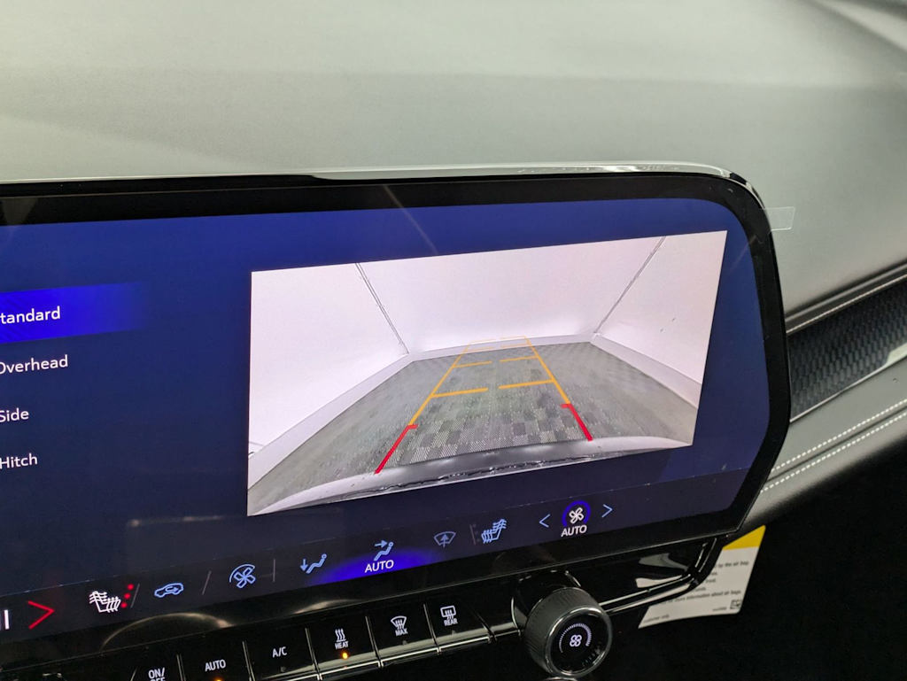 Thumbnail: 2024 Chevrolet Blazer EV - 32