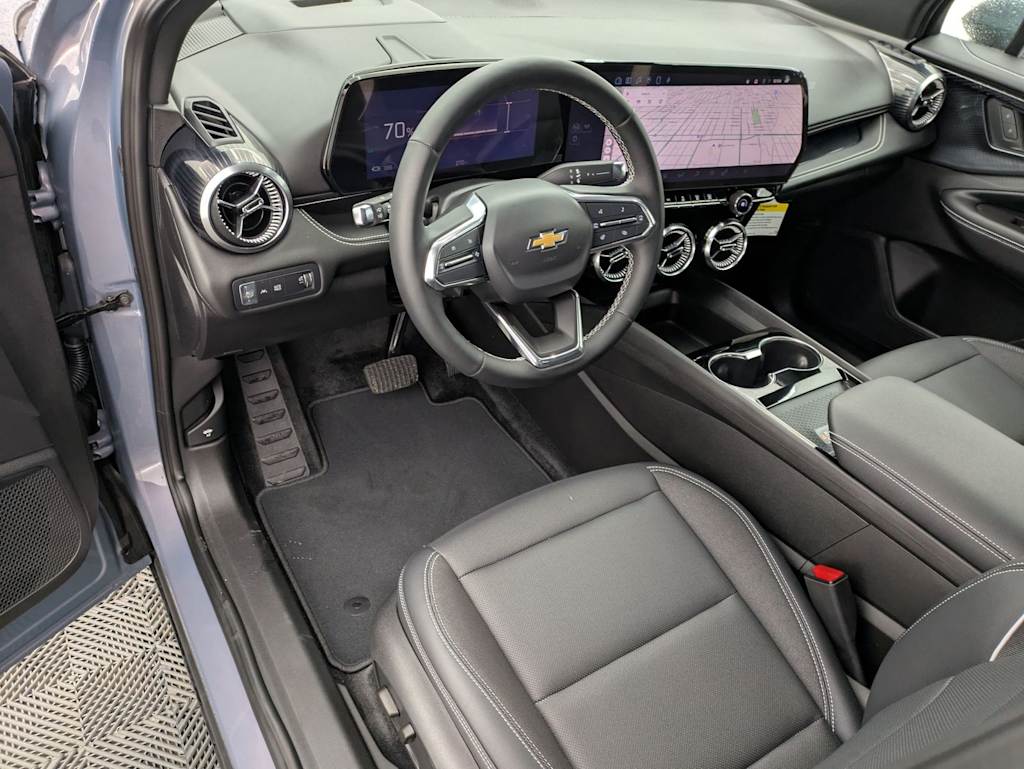 Thumbnail: 2024 Chevrolet Blazer EV - 2