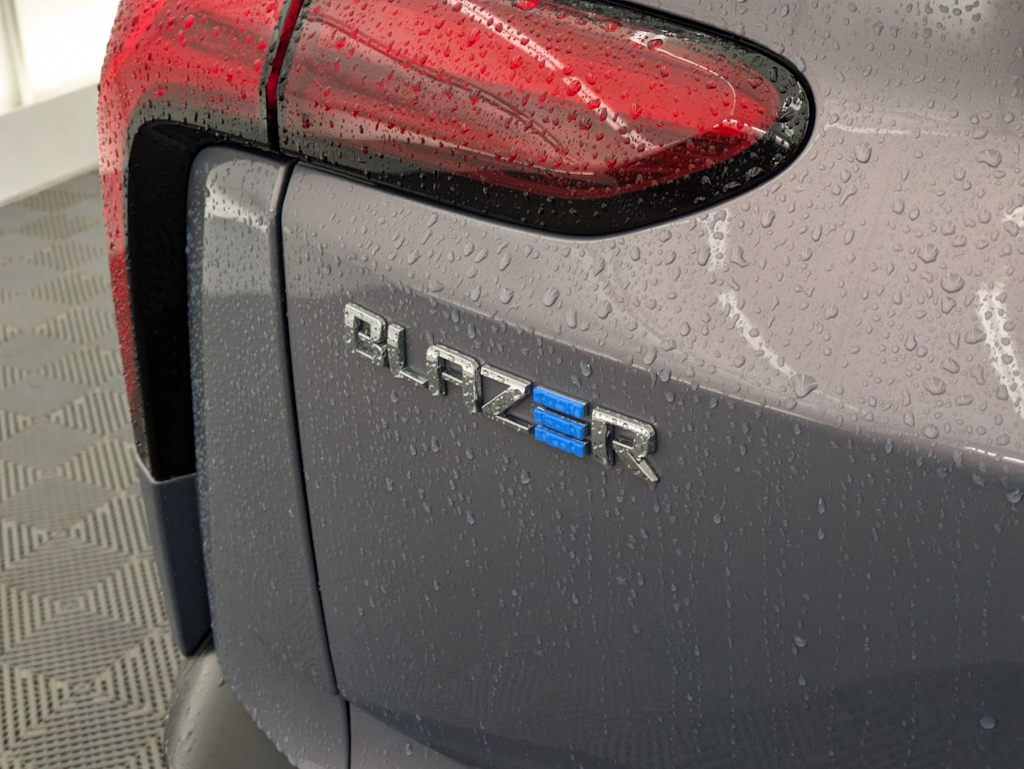 Thumbnail: 2024 Chevrolet Blazer EV - 23