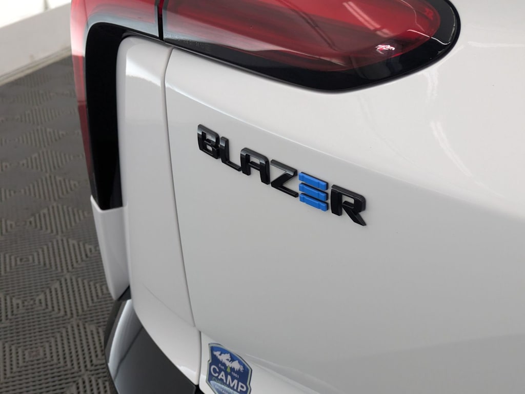 Thumbnail: 2024 Chevrolet Blazer EV - 25