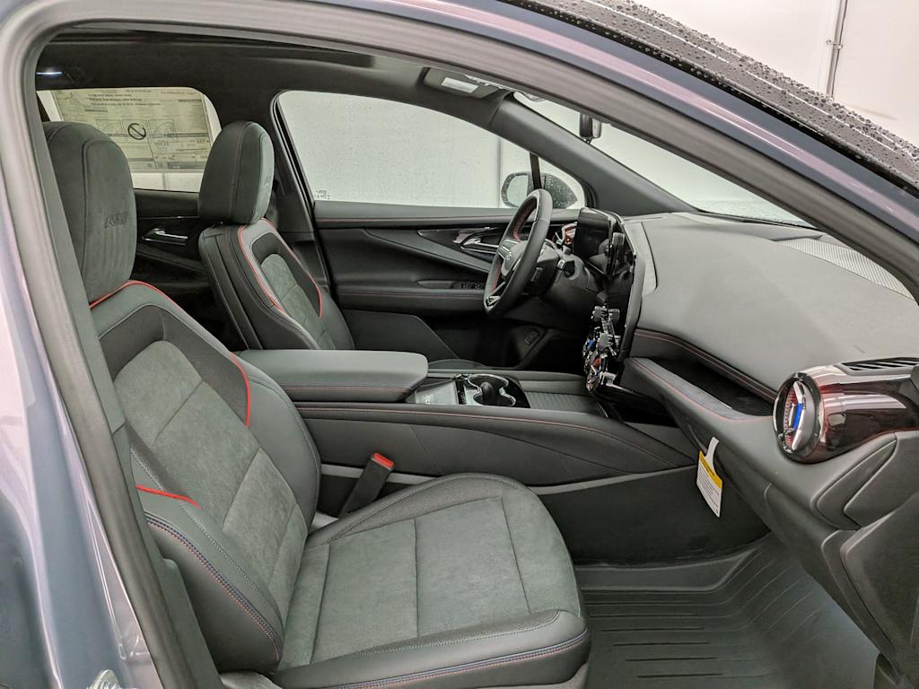 Thumbnail: 2026 Chevrolet Blazer EV - 12