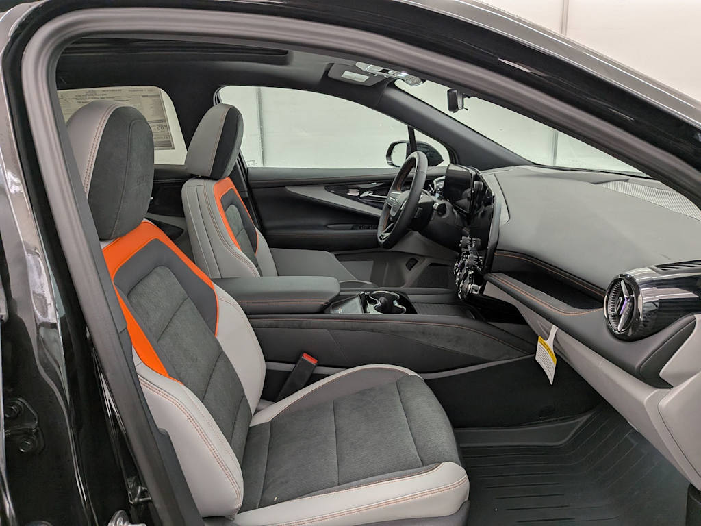 Thumbnail: 2026 Chevrolet Blazer EV - 12