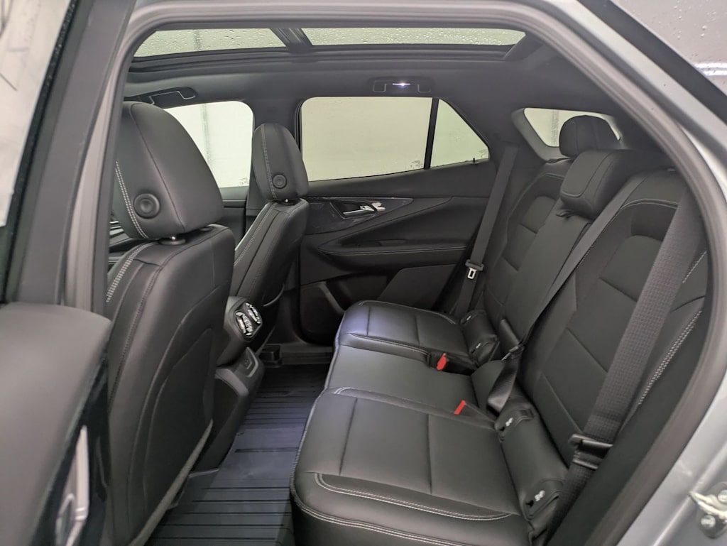 Thumbnail: 2026 Chevrolet Blazer EV - 29