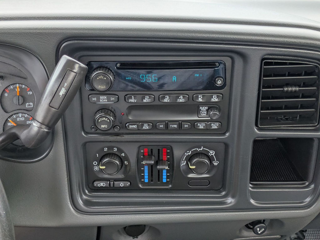 Thumbnail: 2006 GMC Sierra 1500 - 13