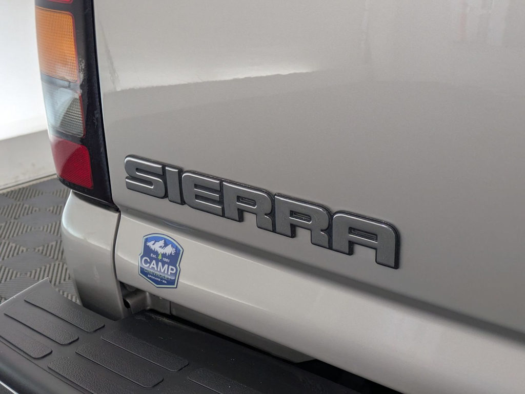 Thumbnail: 2006 GMC Sierra 1500 - 23