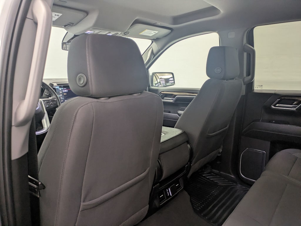 2024 GMC Sierra 1500 SLE 13