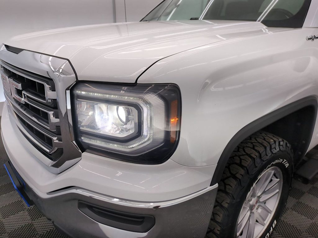 Thumbnail: 2018 GMC Sierra 1500 - 23
