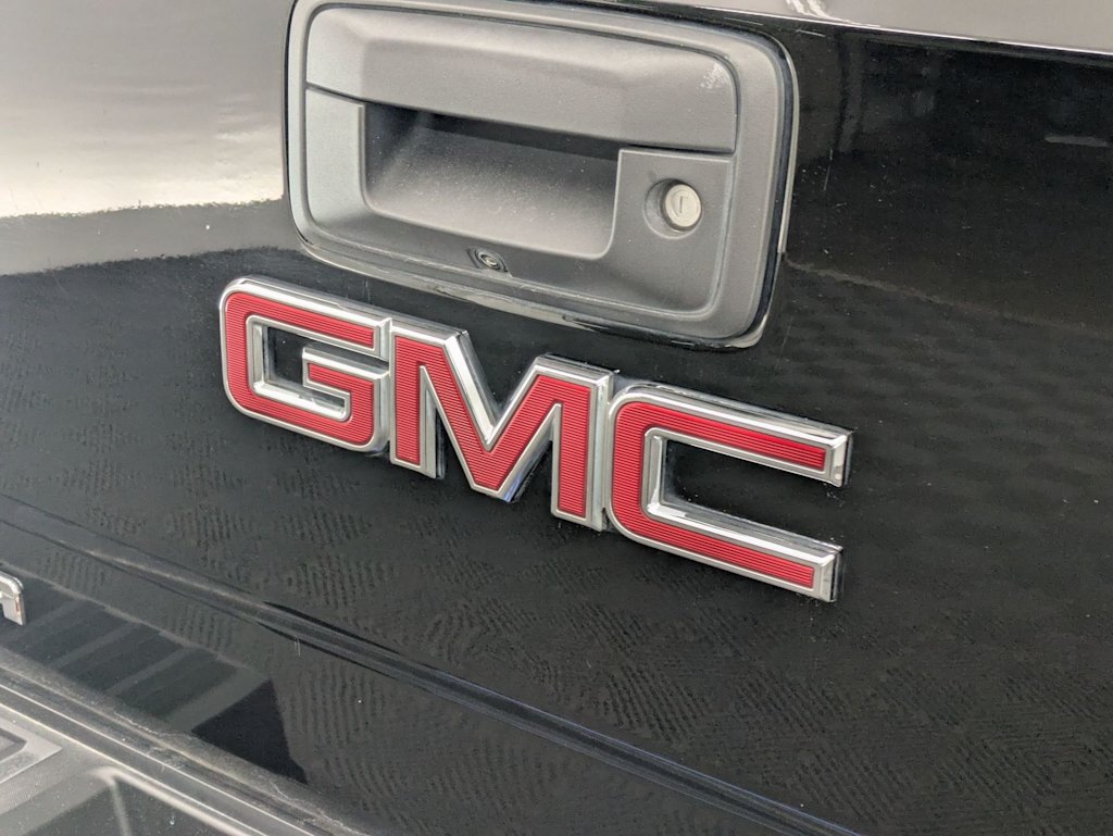 Thumbnail: 2016 GMC Sierra 1500 - 23