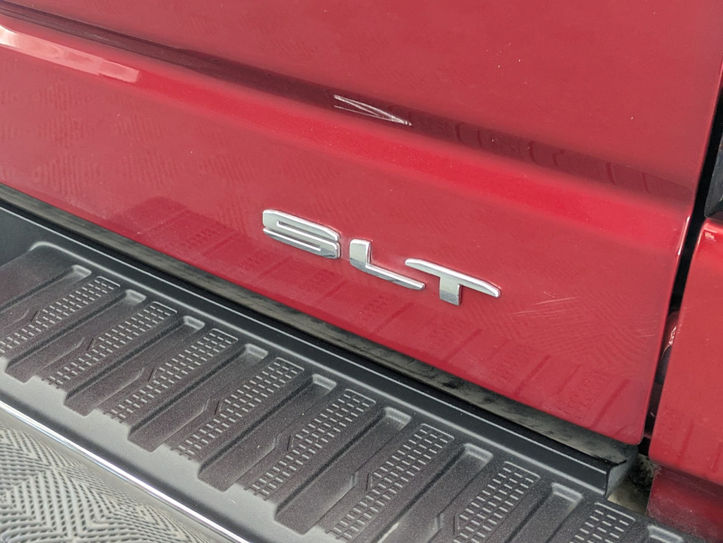 Thumbnail: 2025 GMC Sierra 1500 - 24