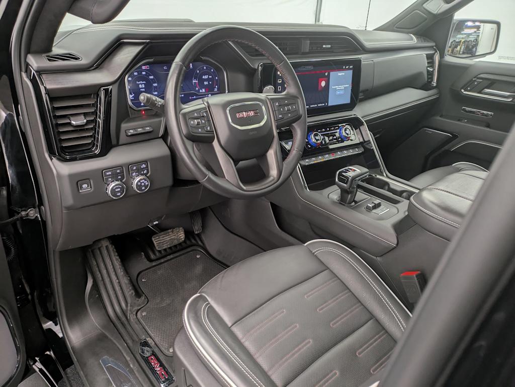 2024 GMC Sierra 1500 AT4X 2