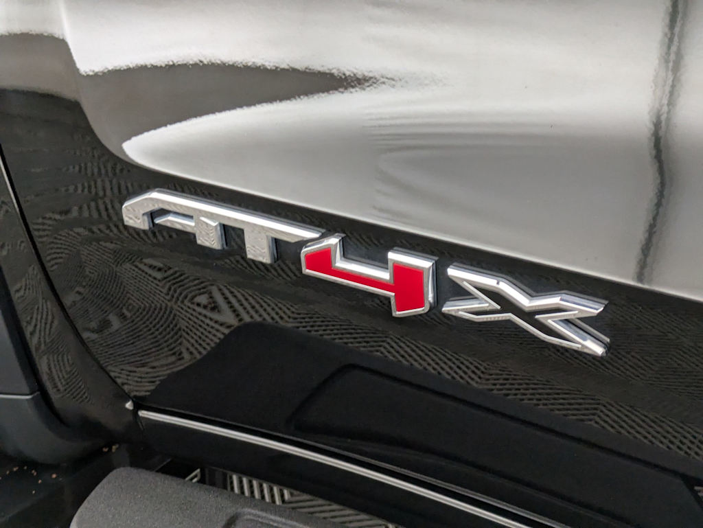 2024 GMC Sierra 1500 AT4X 6