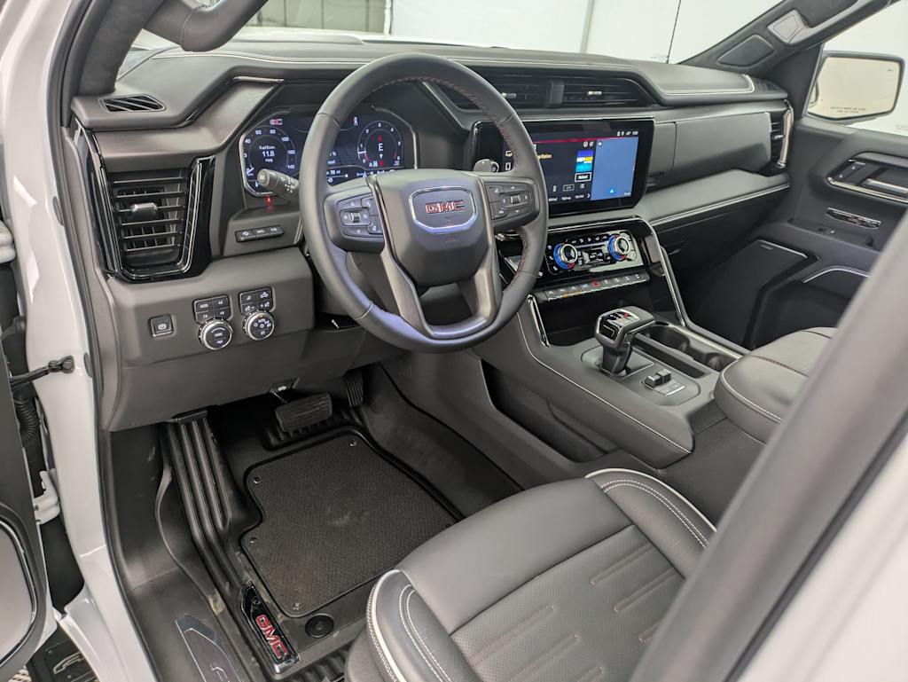 2025 GMC Sierra 1500 AT4X 2