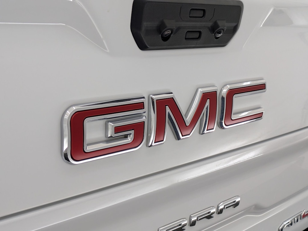2025 GMC Sierra 1500 AT4X 25