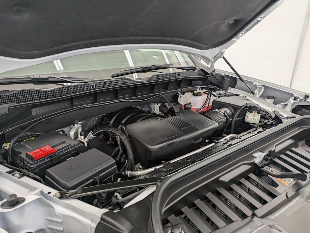 2025 GMC Sierra 1500 AT4X 9