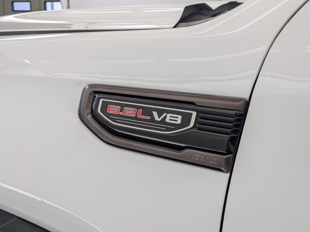2025 GMC Sierra 1500 AT4X 24