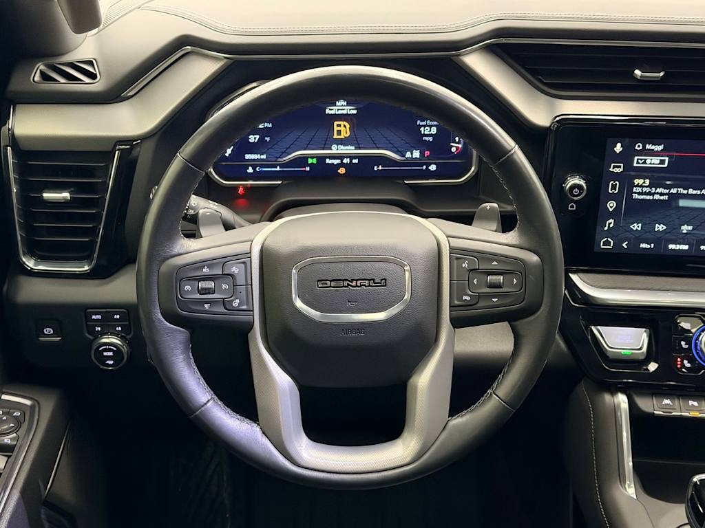 Thumbnail: 2022 GMC Sierra 1500 - 14