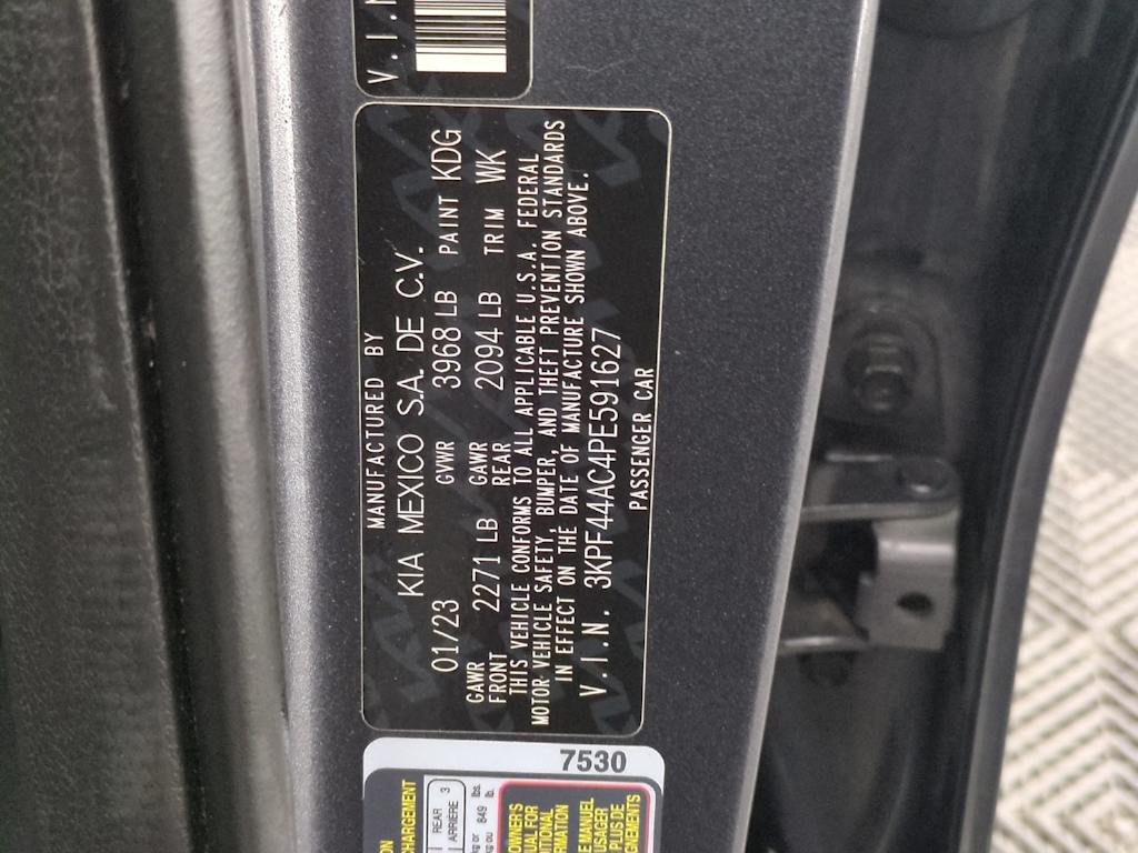Thumbnail: 2023 Kia Forte - 21