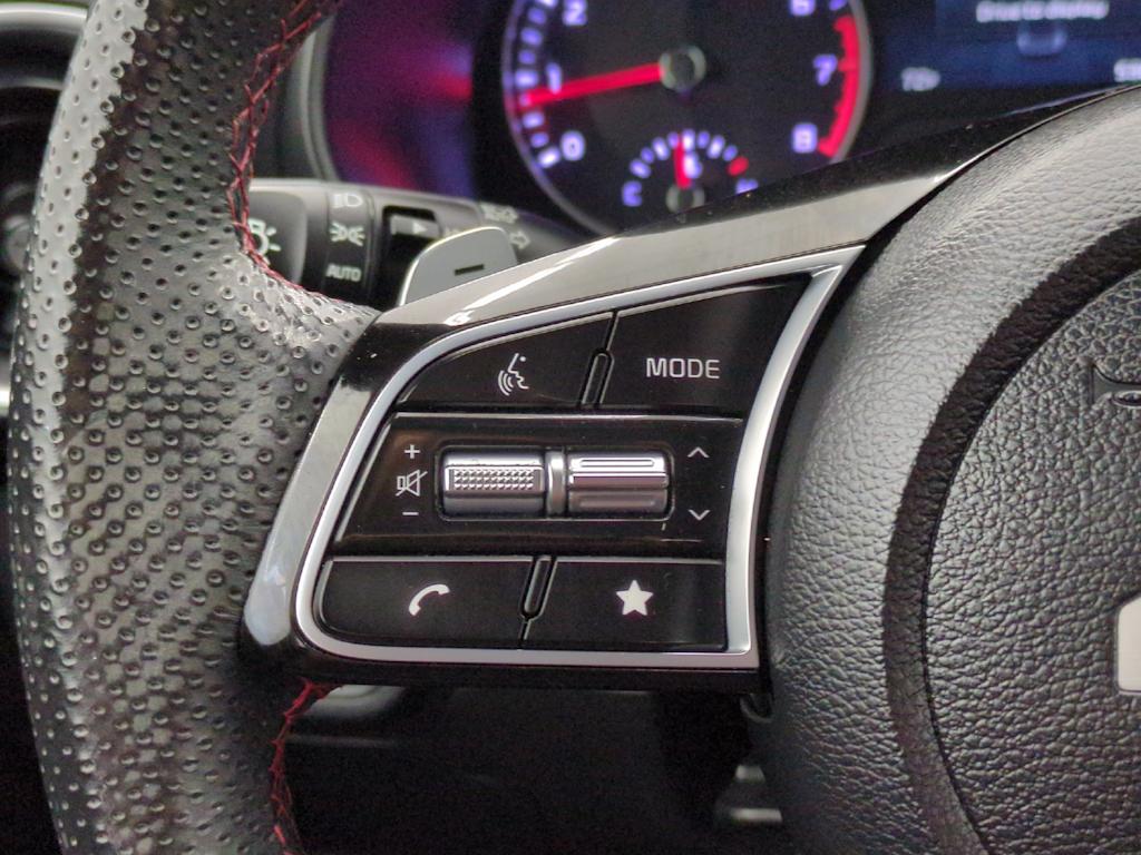 Thumbnail: 2023 Kia Forte - 29