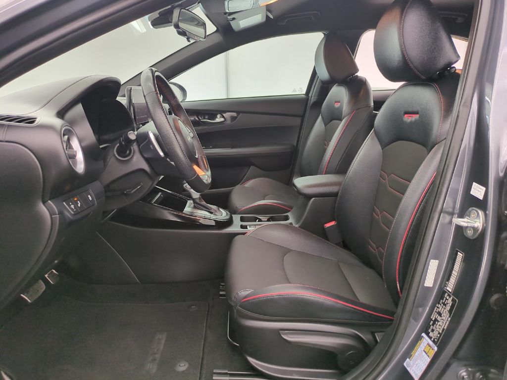 Thumbnail: 2023 Kia Forte - 11