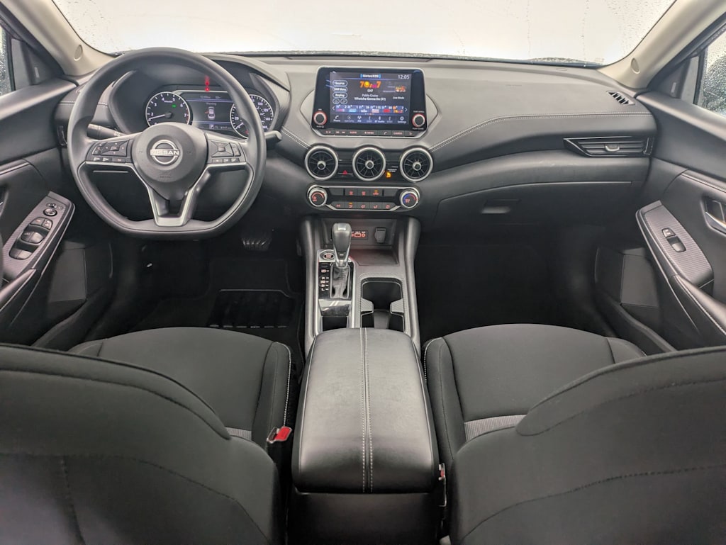 Thumbnail: 2024 Nissan Sentra - 10
