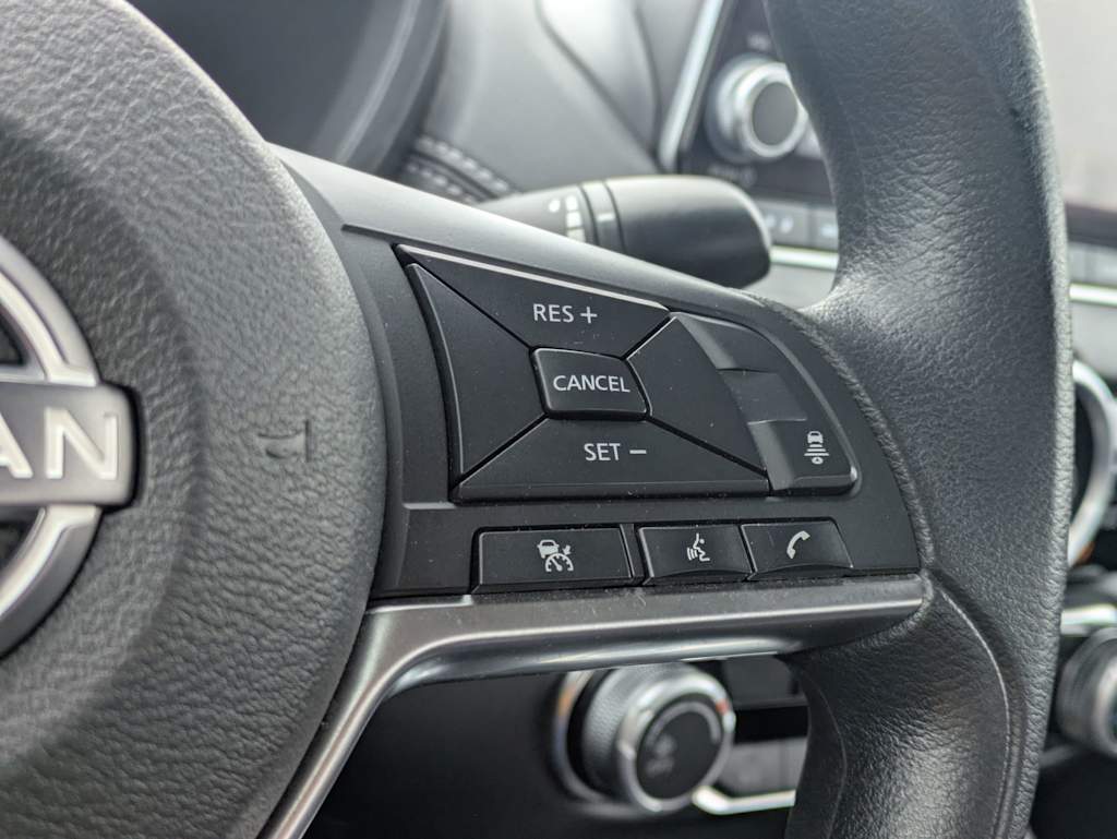 Thumbnail: 2024 Nissan Sentra - 31