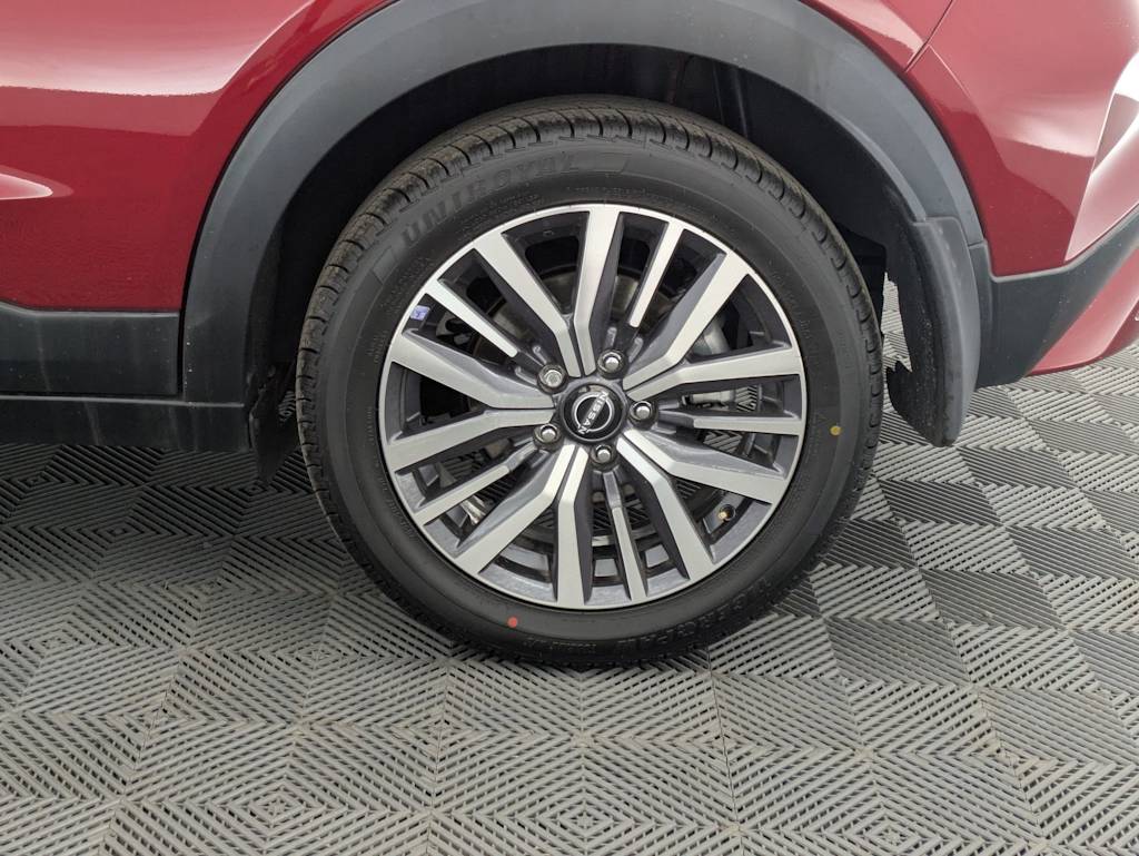 Thumbnail: 2023 Nissan Kicks - 8