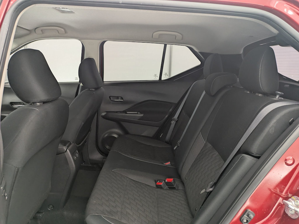 Thumbnail: 2023 Nissan Kicks - 28