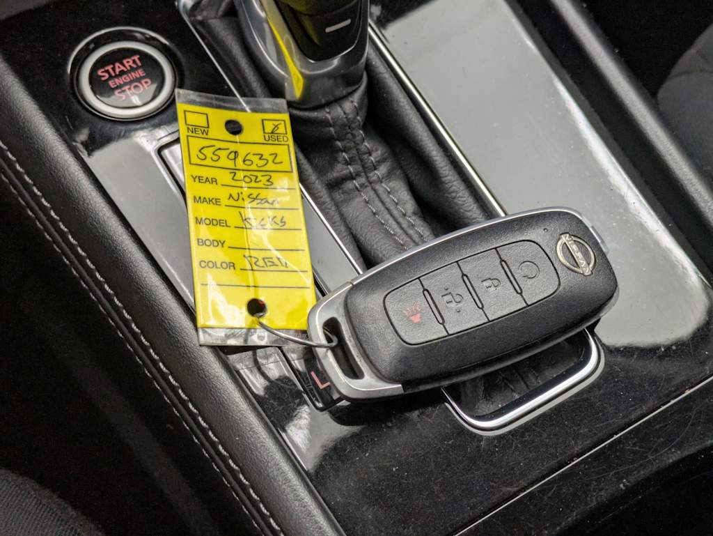 Thumbnail: 2023 Nissan Kicks - 19