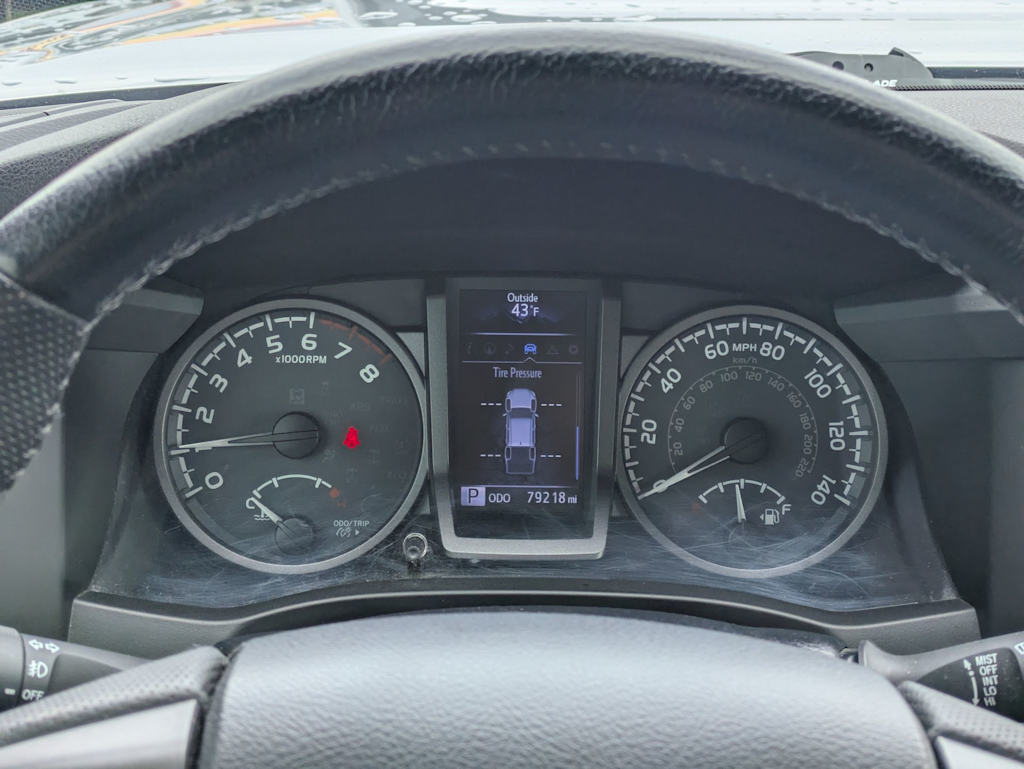 Thumbnail: 2019 Toyota Tacoma - 17