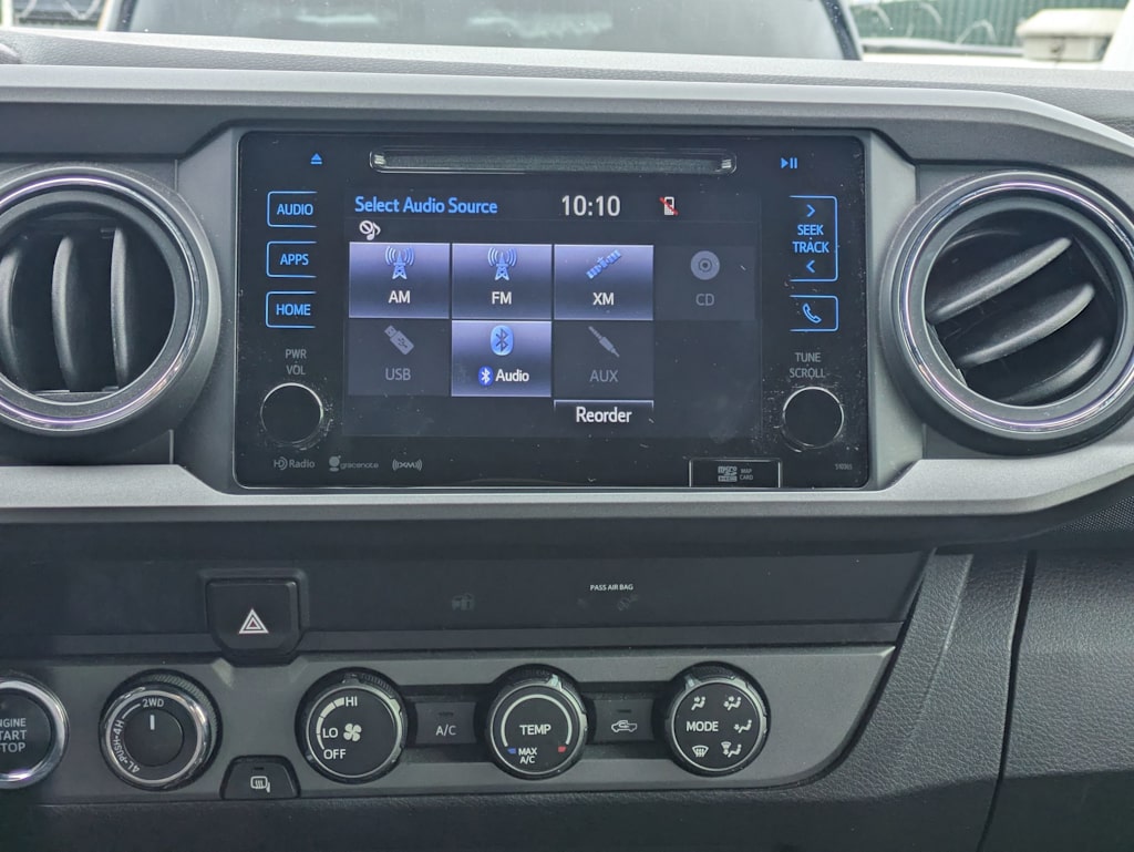 Thumbnail: 2019 Toyota Tacoma - 15