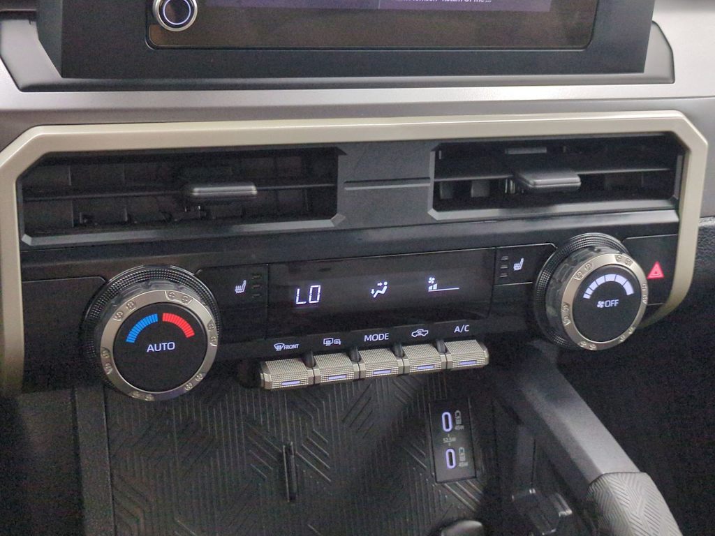 Thumbnail: 2025 Toyota Tacoma - 34