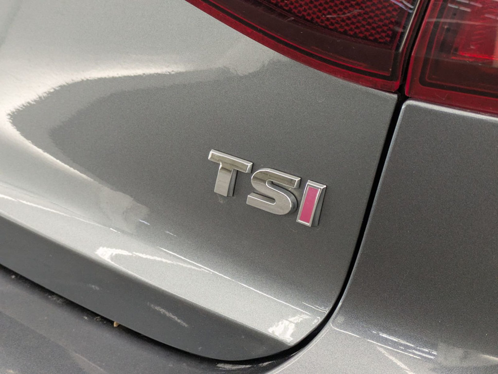 Thumbnail: 2017 Volkswagen Jetta - 7