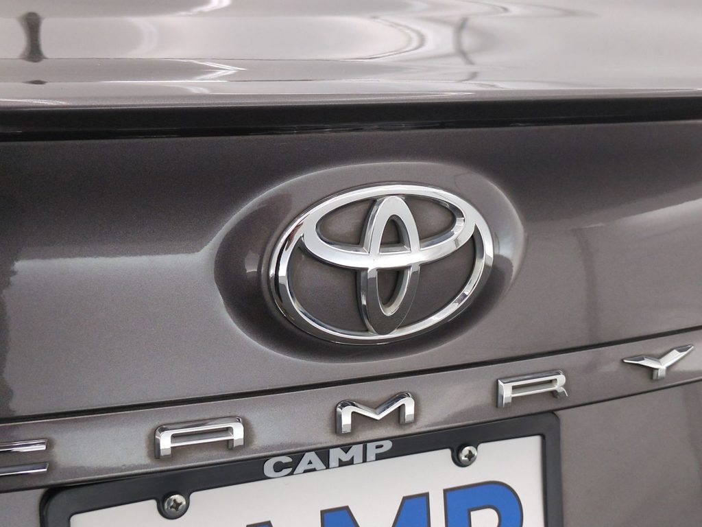 Thumbnail: 2022 Toyota Camry - 7