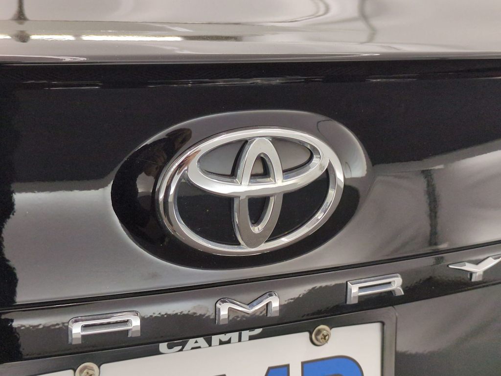 Thumbnail: 2021 Toyota Camry - 7