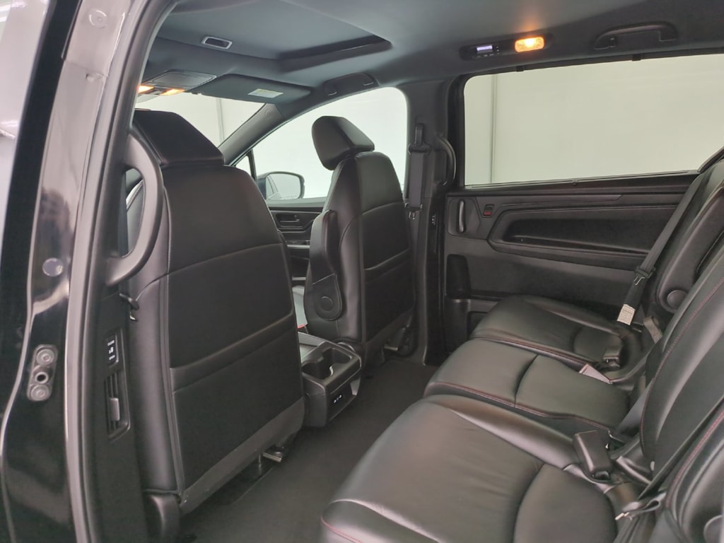 Thumbnail: 2025 Honda Odyssey - 13