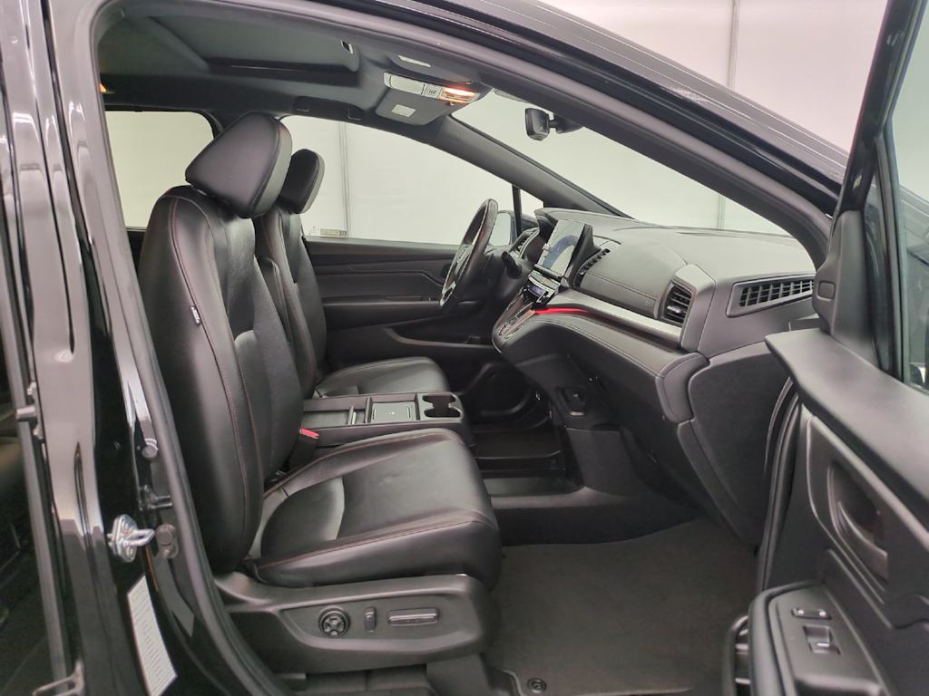Thumbnail: 2025 Honda Odyssey - 12