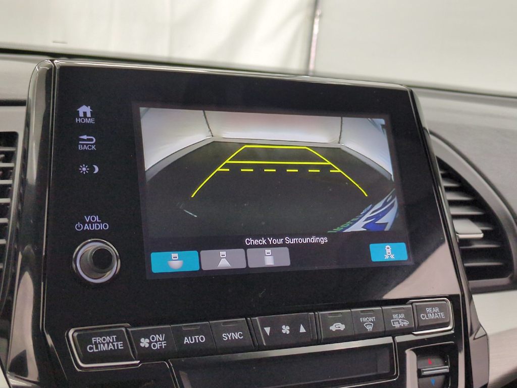 Thumbnail: 2018 Honda Odyssey - 32