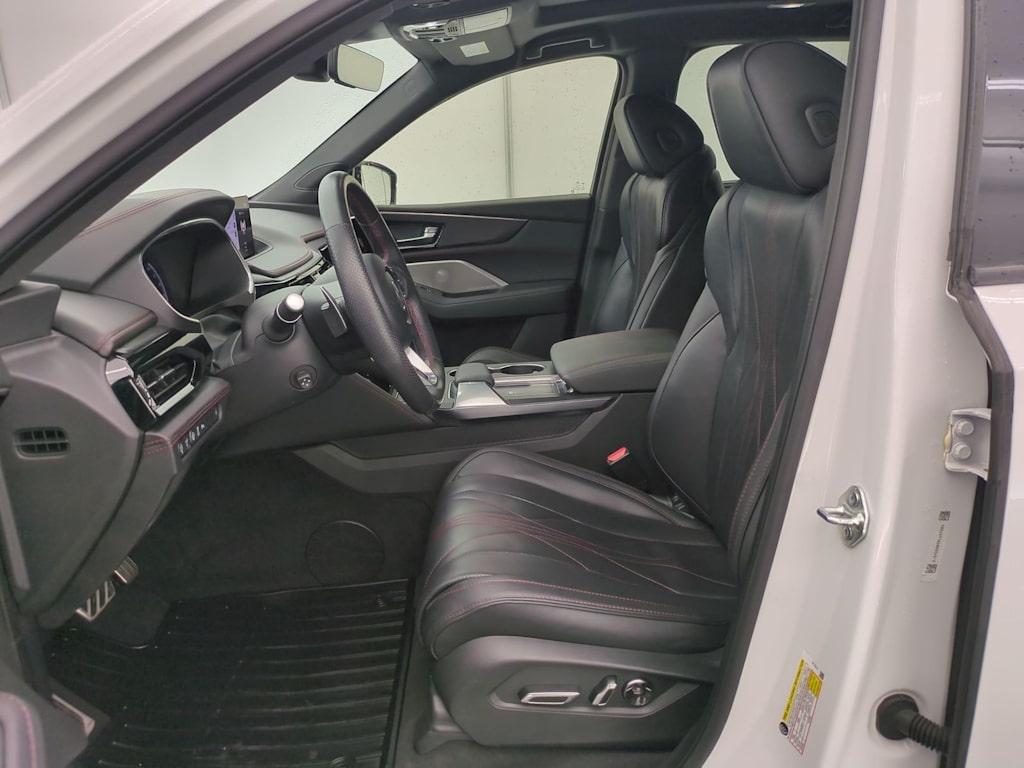 Thumbnail: 2024 Acura MDX - 11