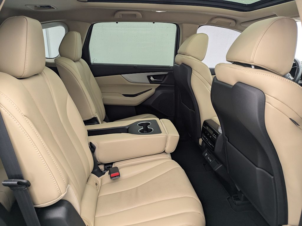 Thumbnail: 2023 Acura MDX - 30