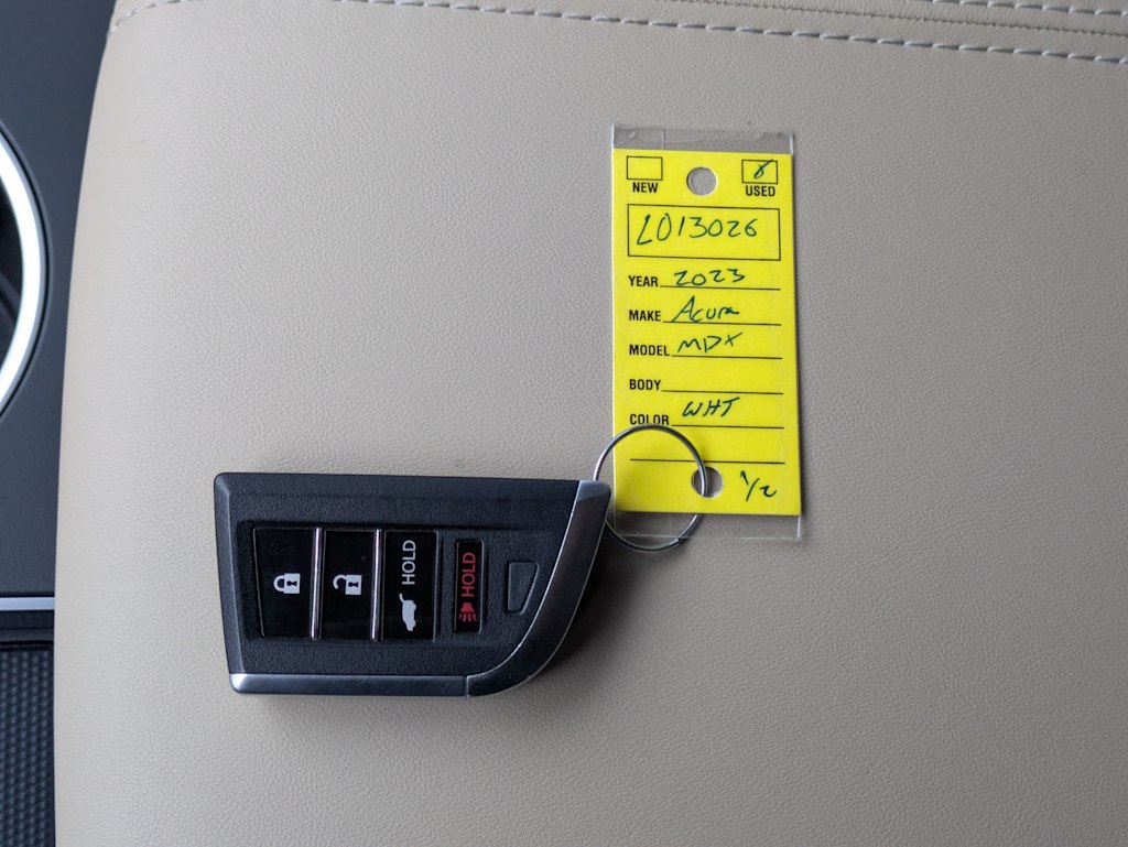 Thumbnail: 2023 Acura MDX - 19
