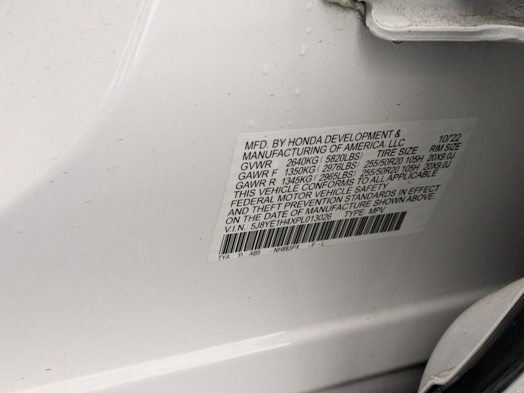 Thumbnail: 2023 Acura MDX - 20