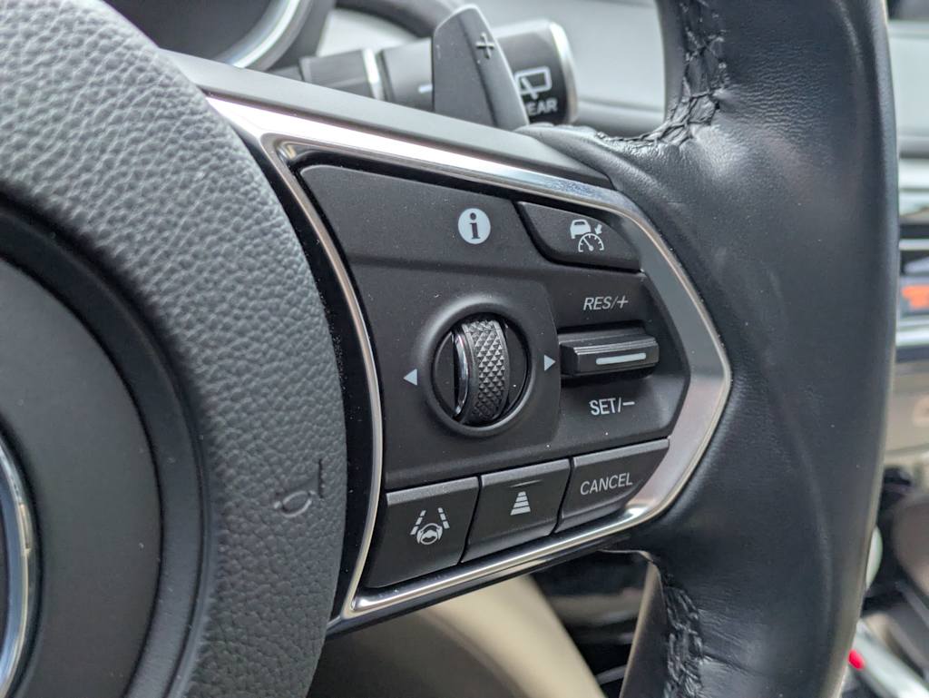 Thumbnail: 2023 Acura MDX - 32