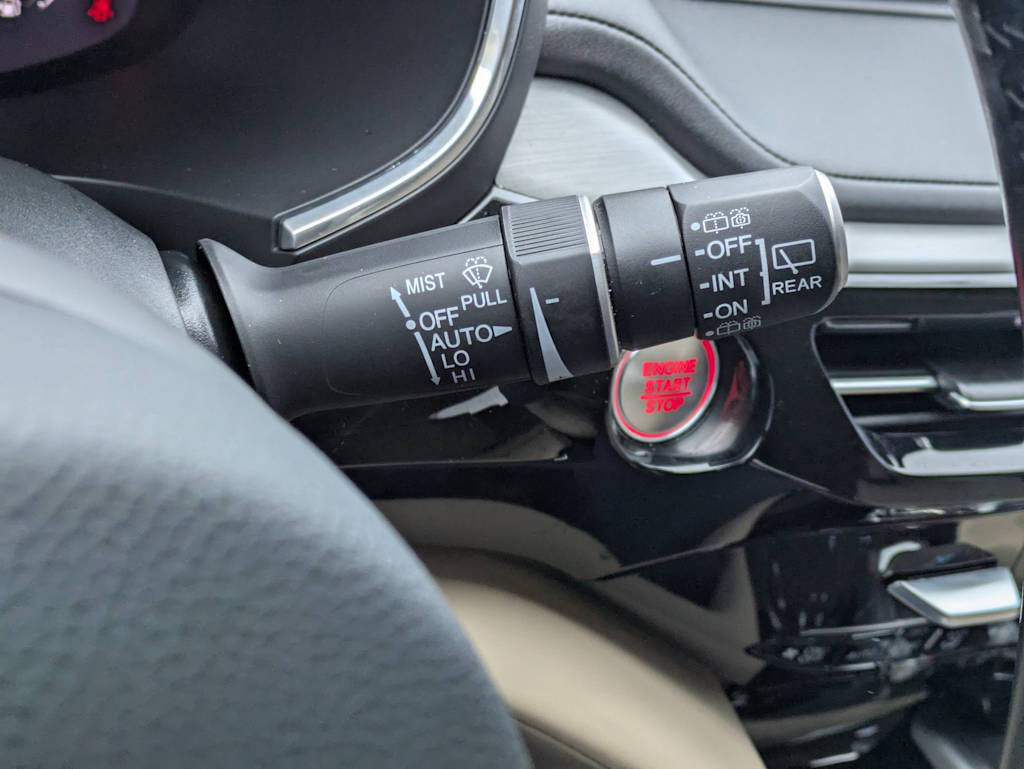 Thumbnail: 2023 Acura MDX - 33