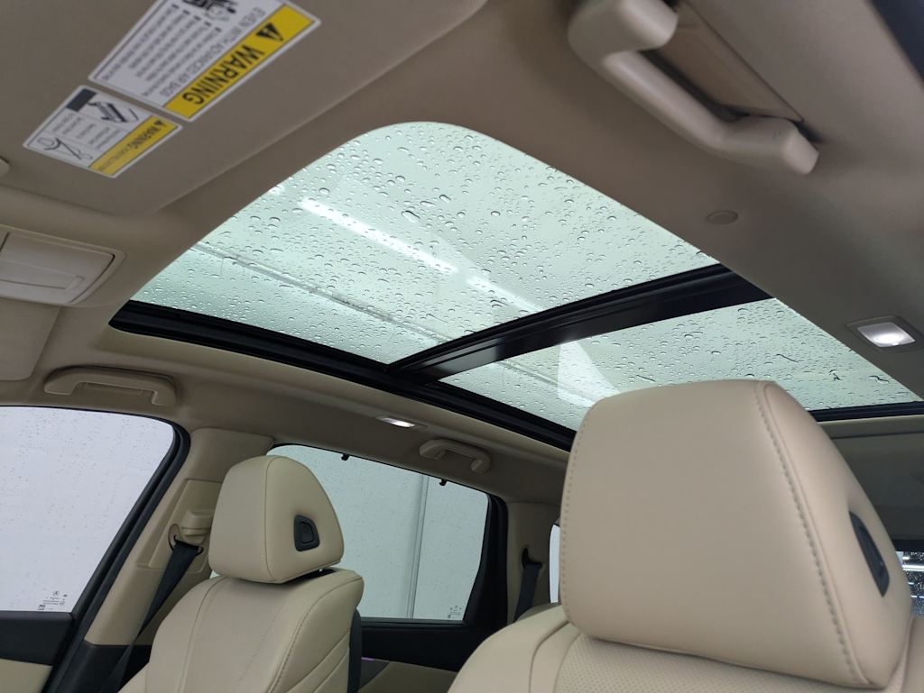 Thumbnail: 2023 Acura MDX - 28